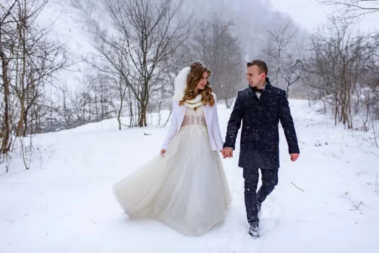 How to Dress for a Winter Wedding The Ultimate Guide
