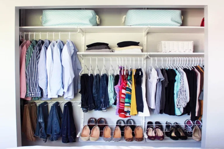 How to Organize a Small Closet Without Stress