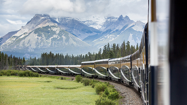 Luxury Train Journeys Around World Top Picks